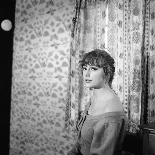 willow (moonlit witch version) – Single – Taylor Swift-hiresz.com