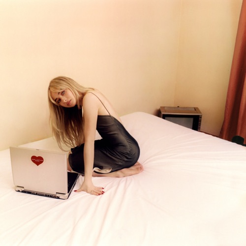 emails i can’t send fwd: – Sabrina Carpenter-hiresz.com