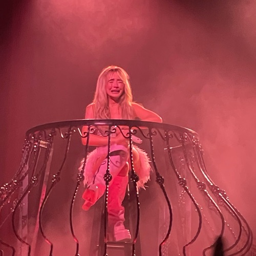 Feather (Sped Up) – Single – Sabrina Carpenter-hiresz.com